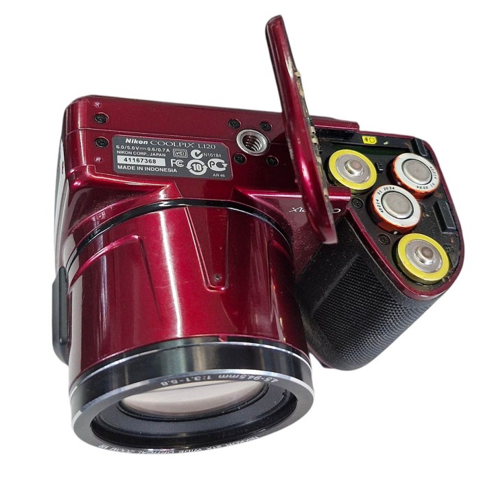 Nikon CoolPix L120 (14MPx)