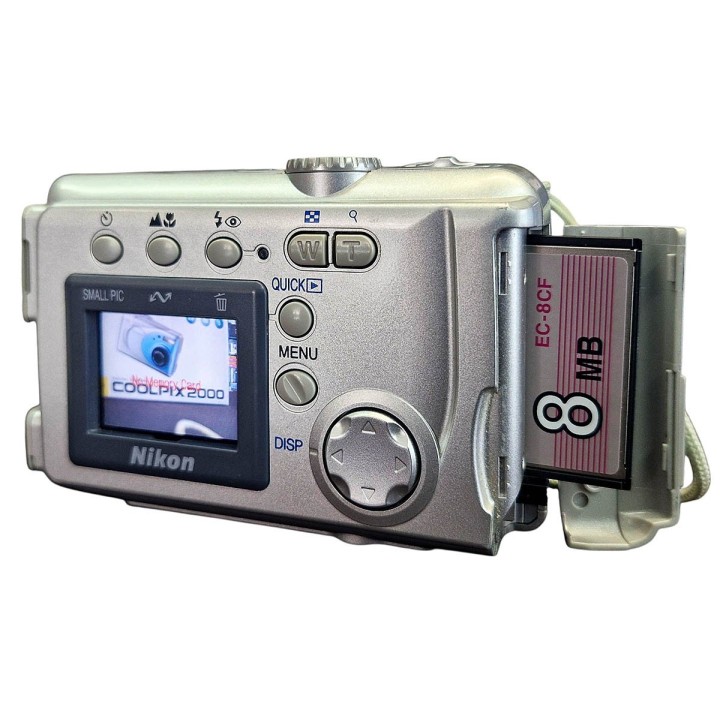 NIKON COOLPIX 2000 (2M)