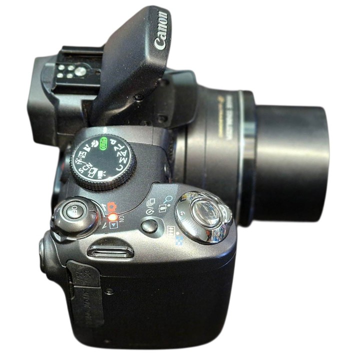 Canon PowerShot S5 IS (8M)