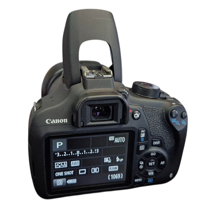 Canon EOS 1200D