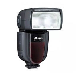 Blesk NISSIN Di700A + Air 1