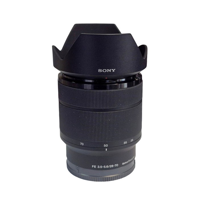 Sony SEL2870 f/3.5-5.6