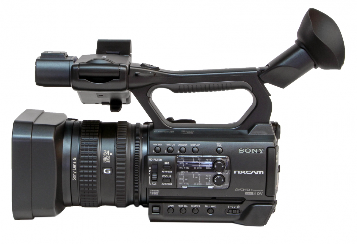 Nedávno představená profesionálka Sony HXR-NX100 Nedávno představená profesionálka Sony HXR-NX100