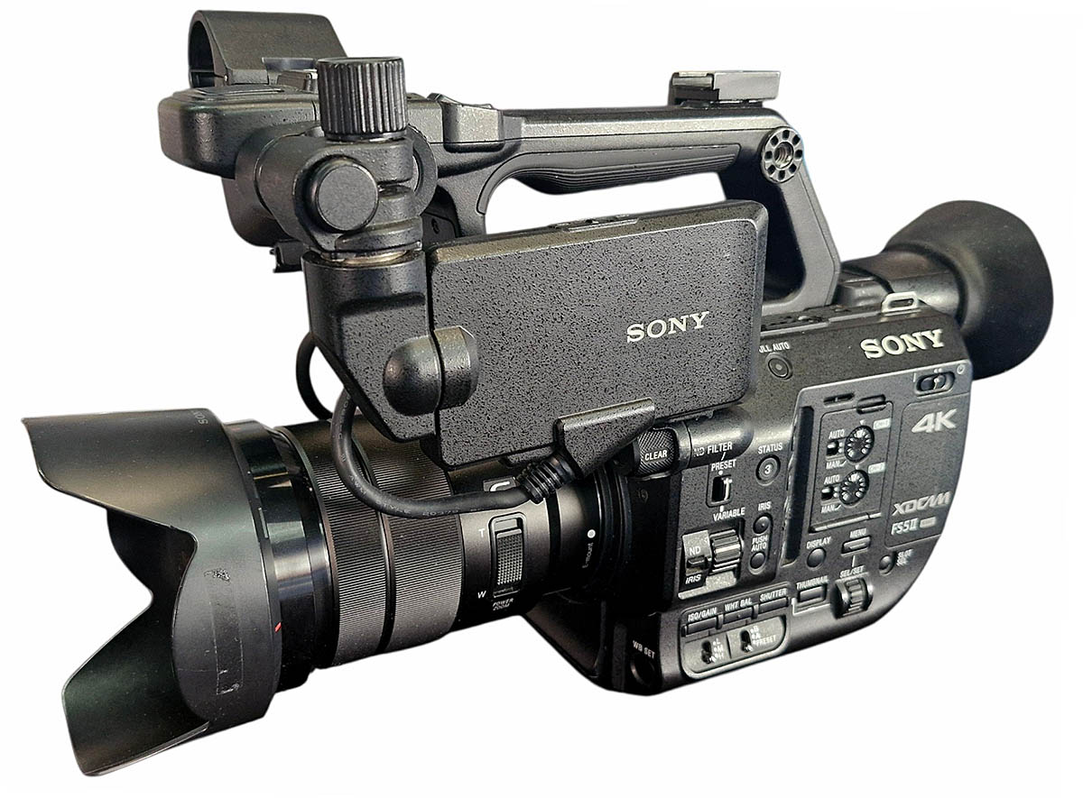 PROFESIONÁLNÍ STROJ Sony PXW-FS5 Mark II je COOL