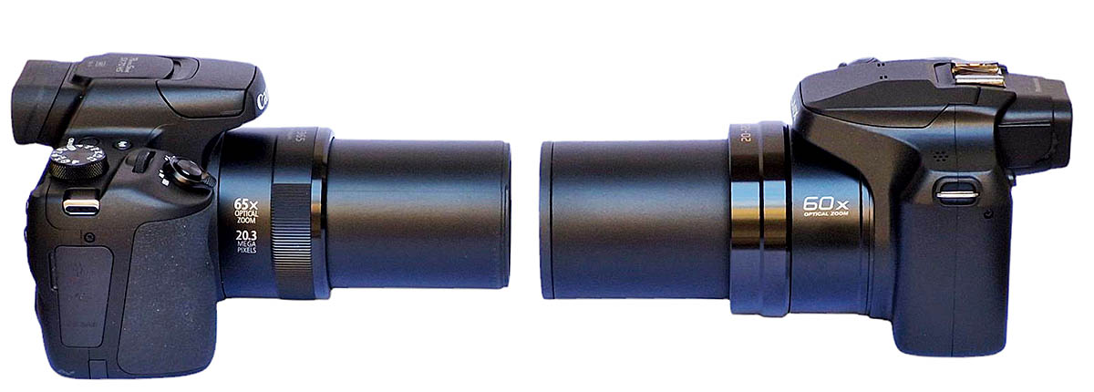Efektní detail obou objektivů vysunutých na plný ZOOM Efektní detail obou objektivů vysunutých na plný ZOOM