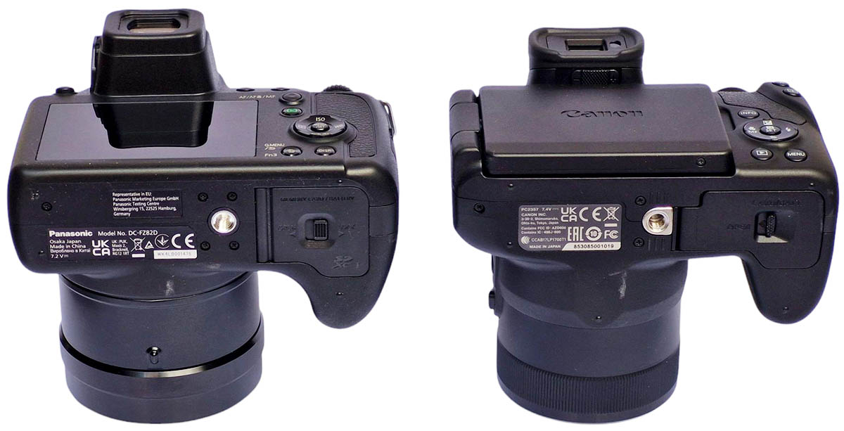 Srovnávané fotoaparáty Panasonic a Canon zespodu...