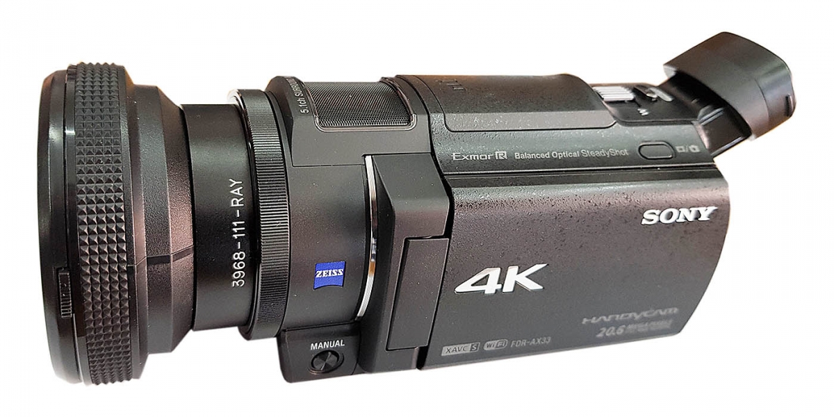 Bazarová předsádka 0,66x na kameře Sony FDR-AX33 Bazarová předsádka 0,66x na kameře Sony FDR-AX33